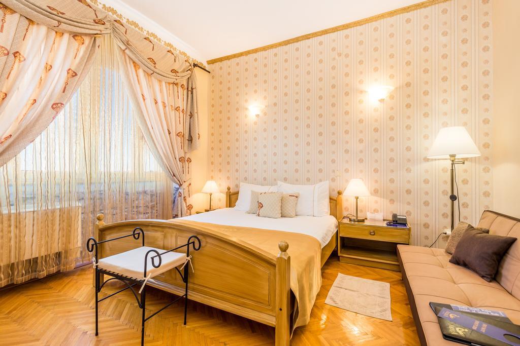 Villas Arbia - Margita Beach Hotel Banjol Buitenkant foto
